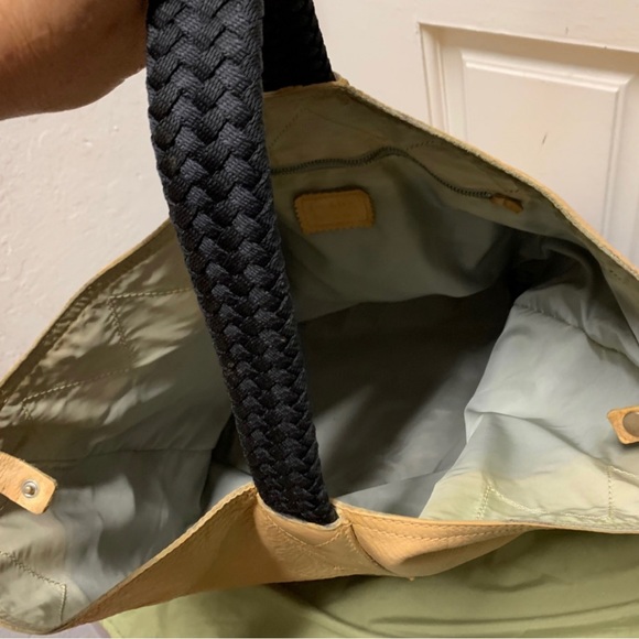 Authentic PRADA Beige Leather Tote Bag - Picture 4 of 12
